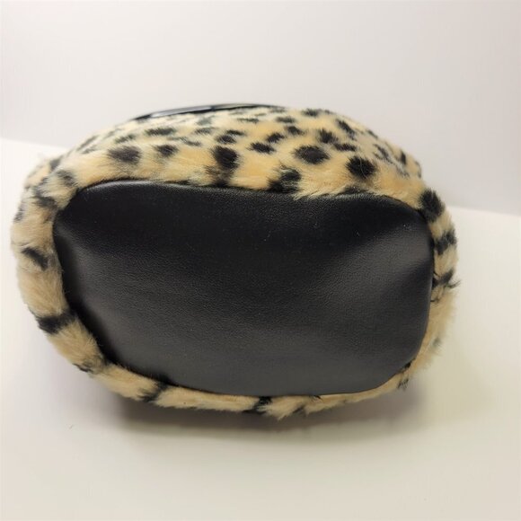 Animal Print Fuzzy Faux Fur Small Handbag - Picture 4 of 11